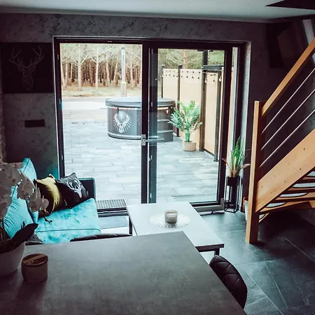 Caloroczne Koczalski Chillout Kaszuby Lodge *