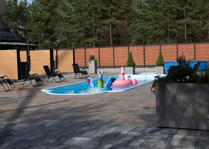 Caloroczne Koczalski Chillout Kaszuby ロッジ Koczala