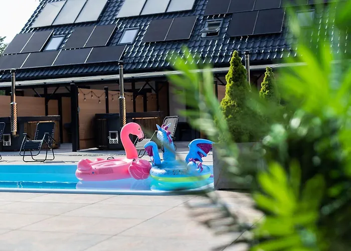 ロッジ Caloroczne Koczalski Chillout Kaszuby *